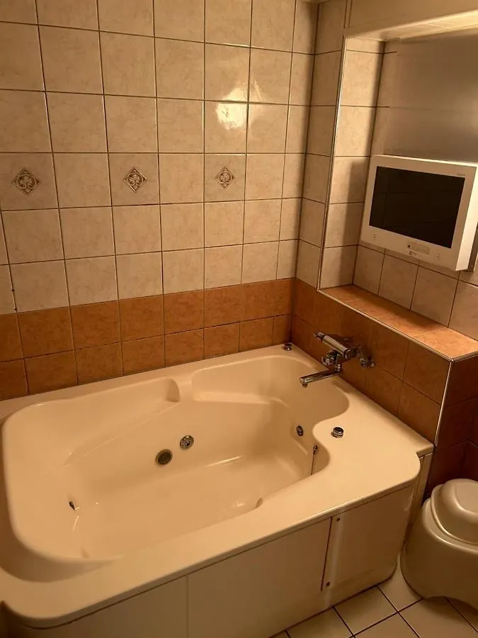 Hotel Akaikutsu - Adult Only Yokohama  Yokohama (Kanagawa)